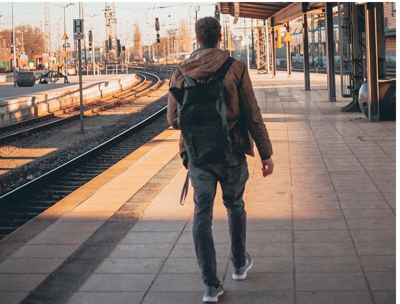 Công ty may balo thể thao theo yêu cầu