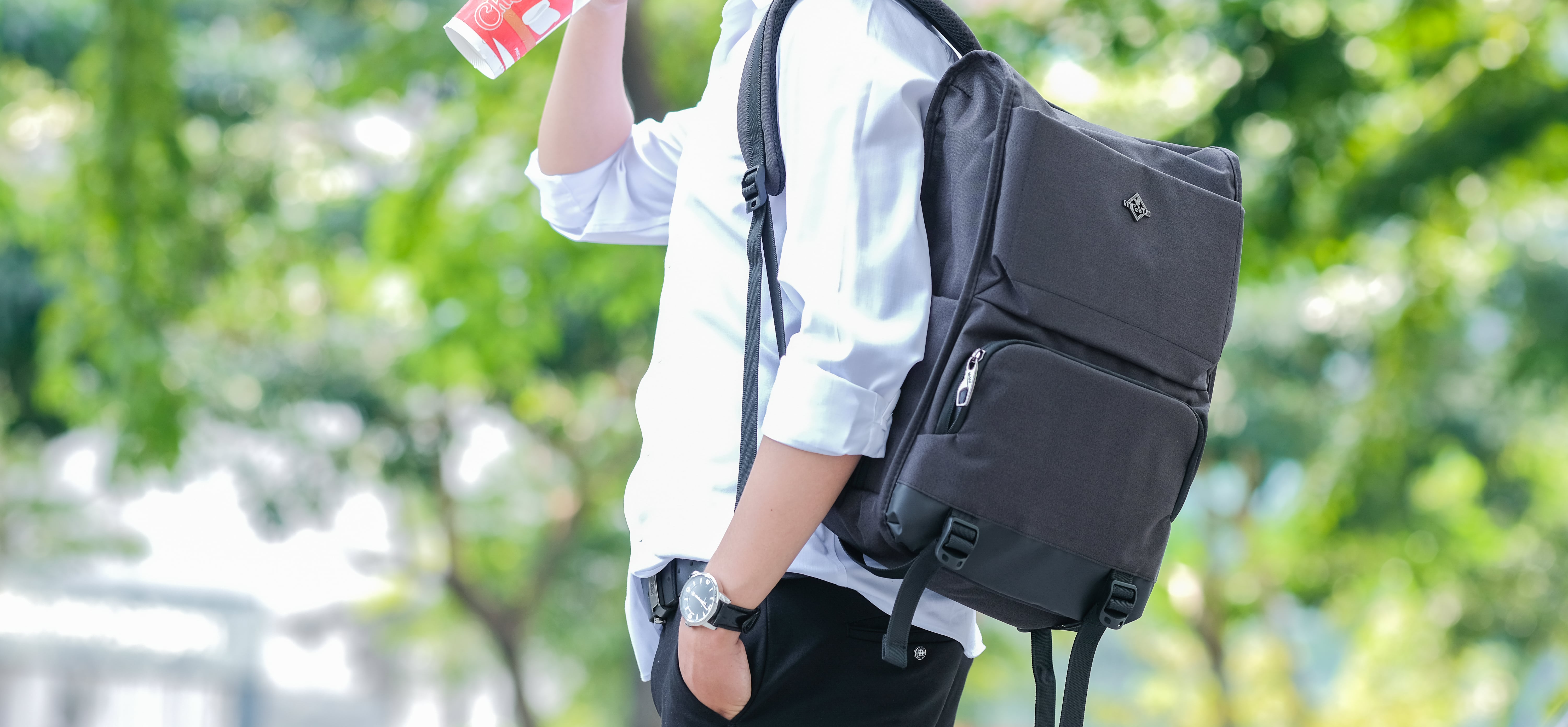 ĐẶC ĐIỂM CỦA BA LÔ DU LỊCH LOẠI LỚN