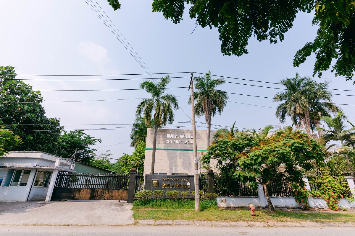 giới thiệu xưởng may balo mr.vui
