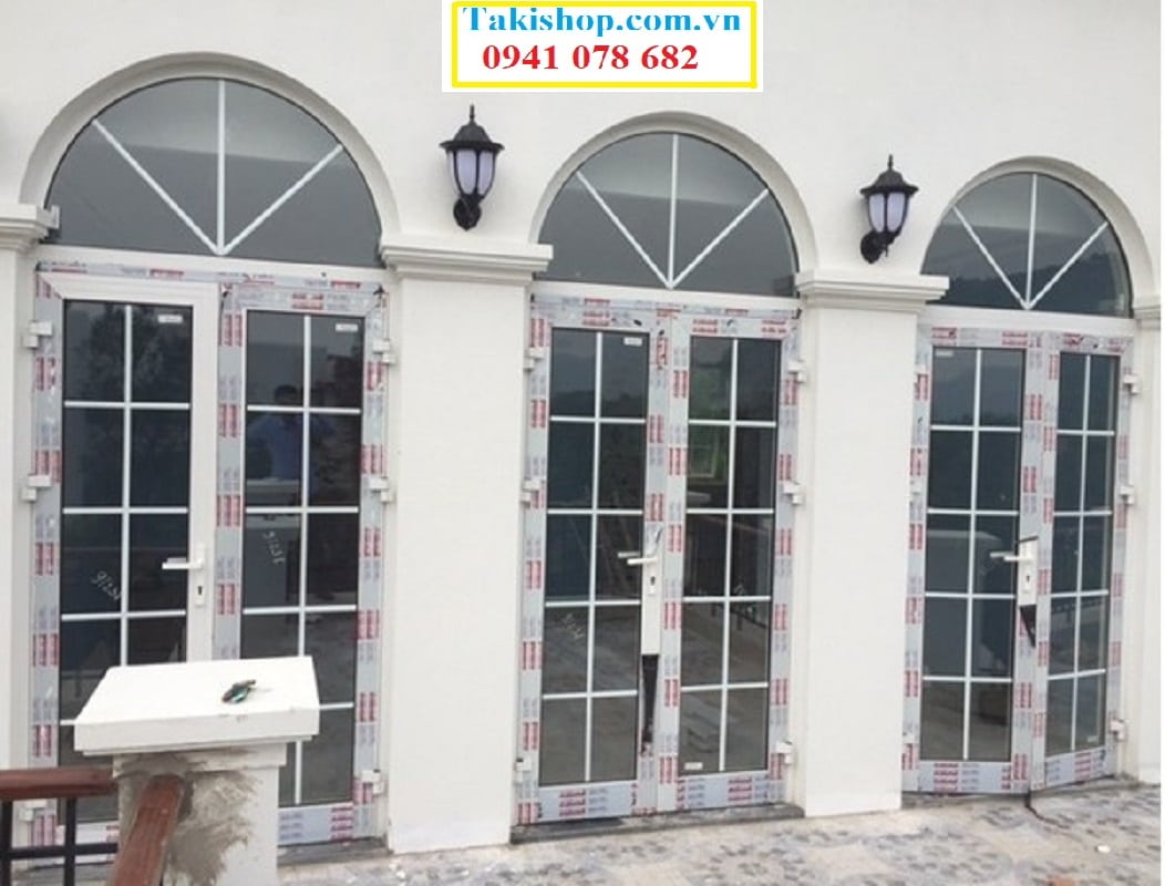 Thi công cửa nhôm xingfa uốn vòm có nan trang trí