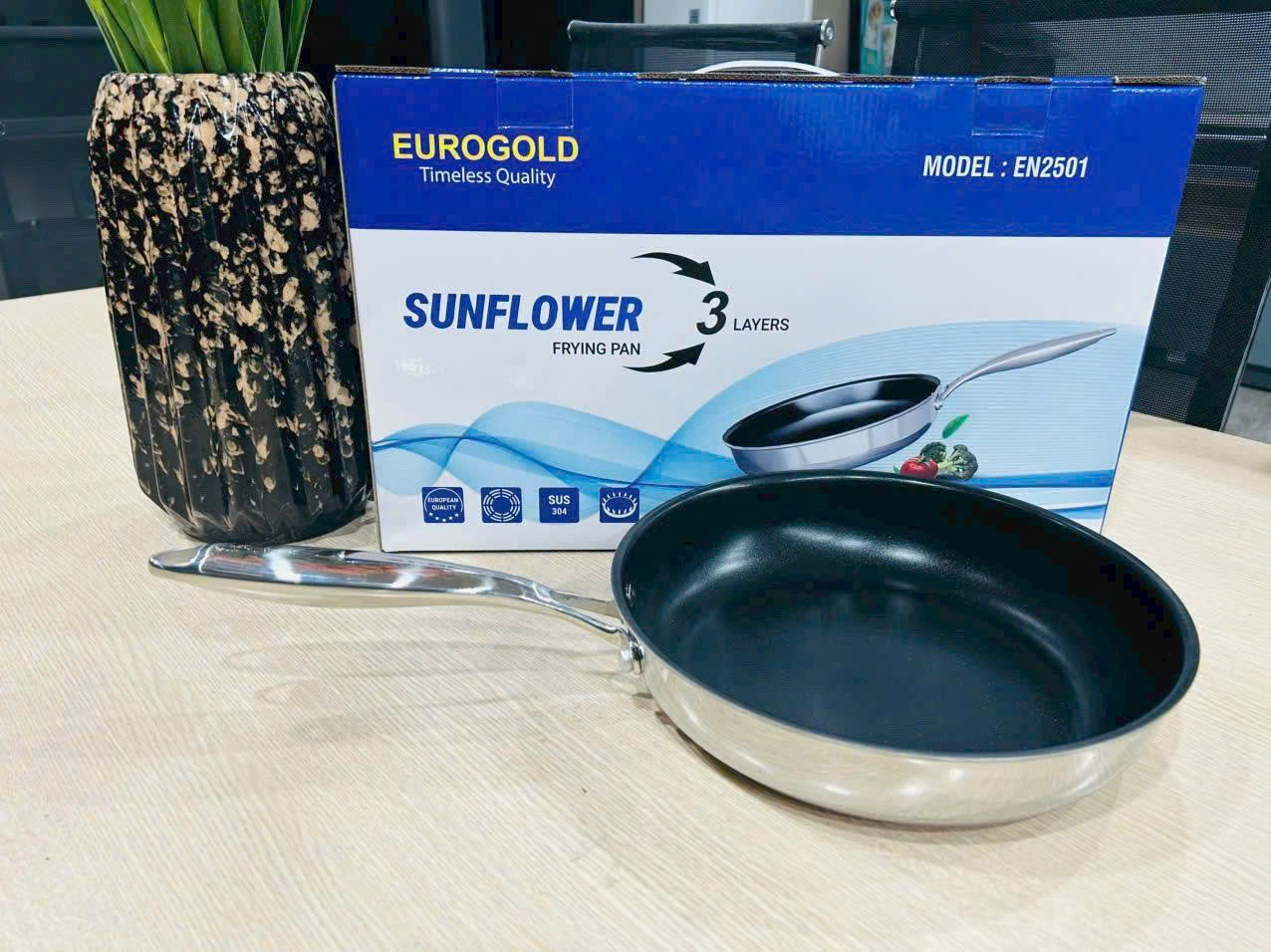 Chảo từ EUROGOLD EN2501