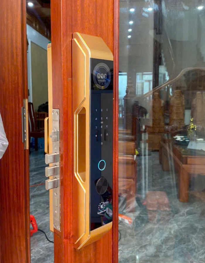 Khóa Điện Tử KASSLER KL-899 PRO CNC GOLD APP Tuya Remote