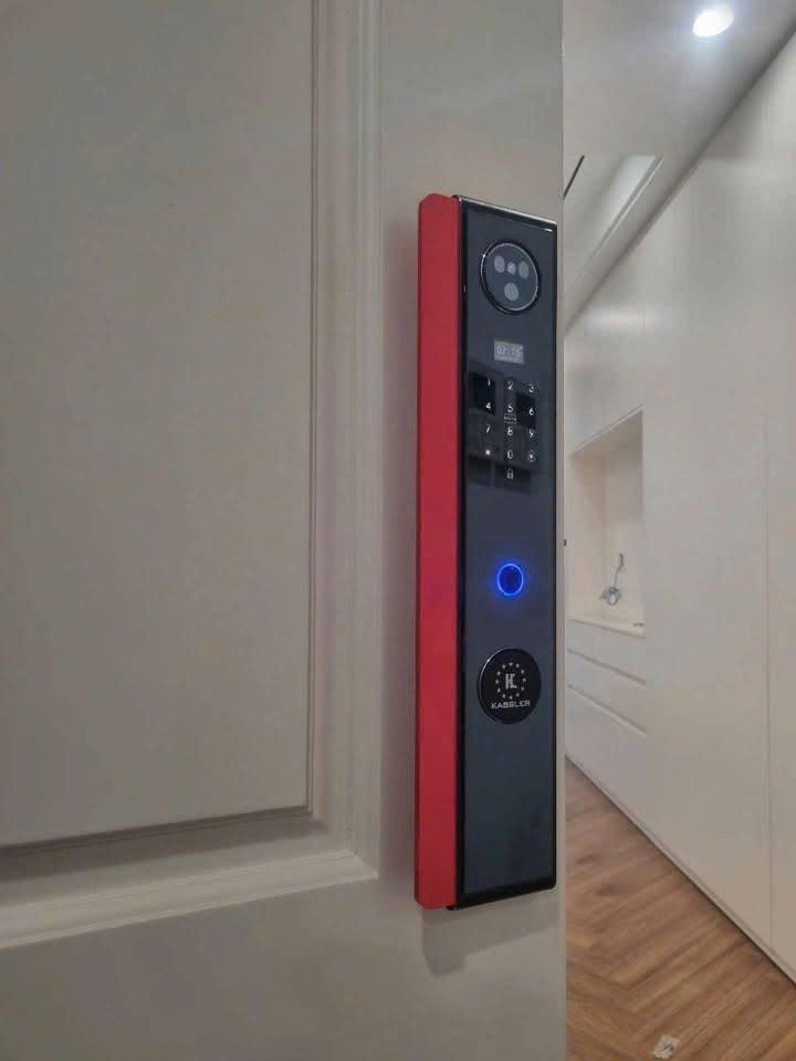 Khóa Điện Tử KASSLER KL-808 CNC RED APP Tuya
