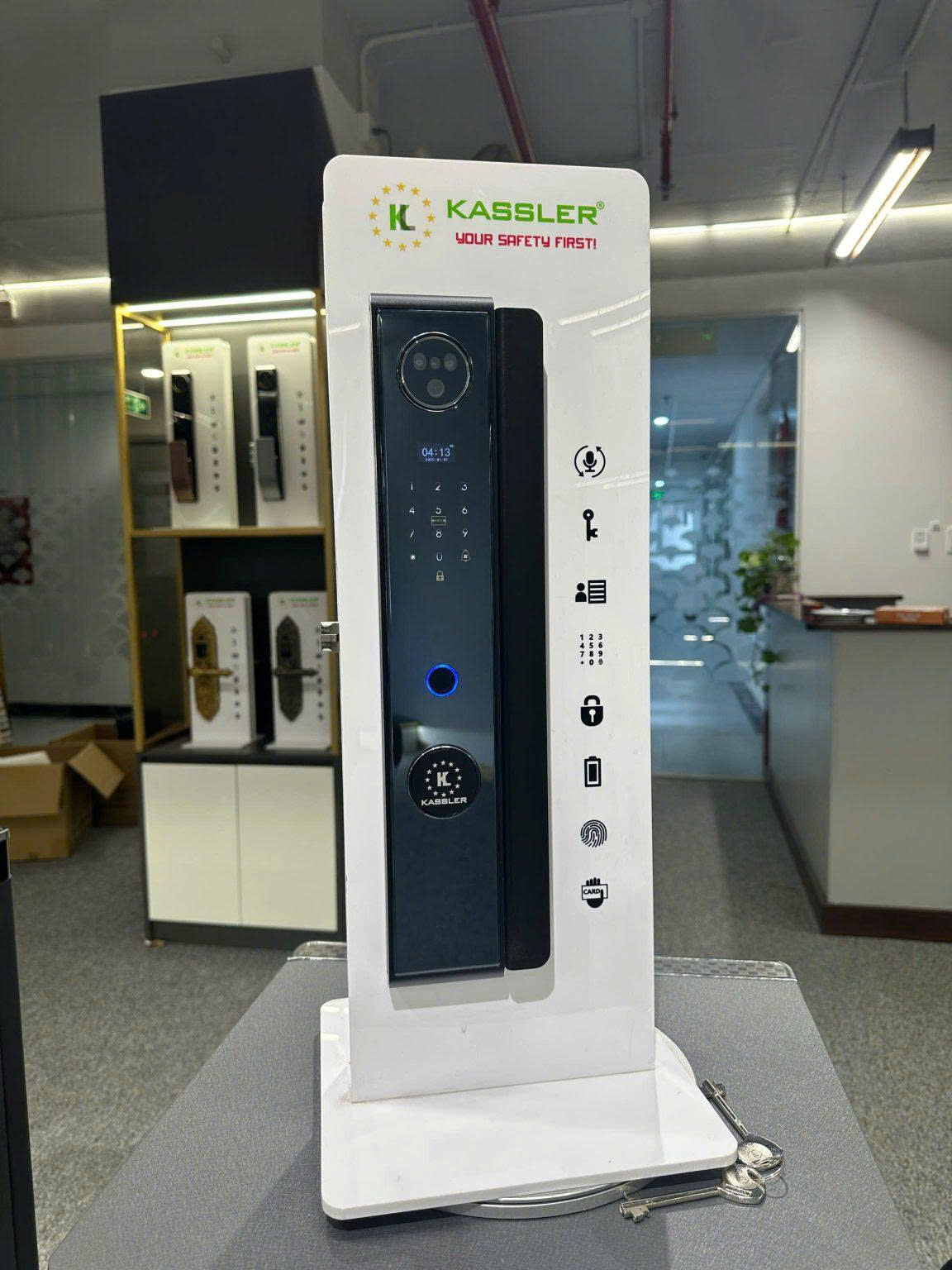 Khóa Điện Tử KASSLER KL-808 CNC BLACK APP Tuya