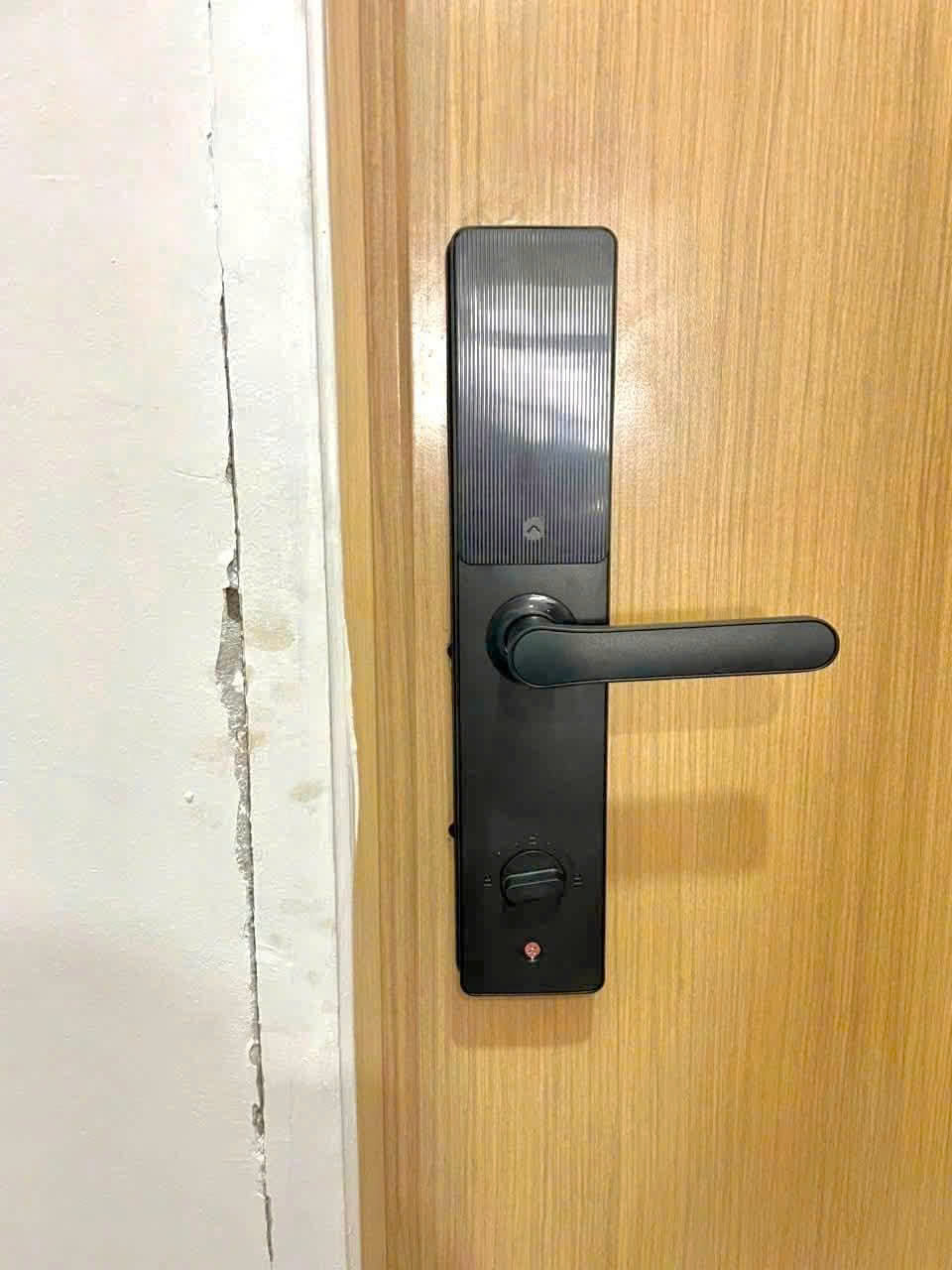 Khóa Điện Tử KASSLER KL-399 BLACK APP TTlock