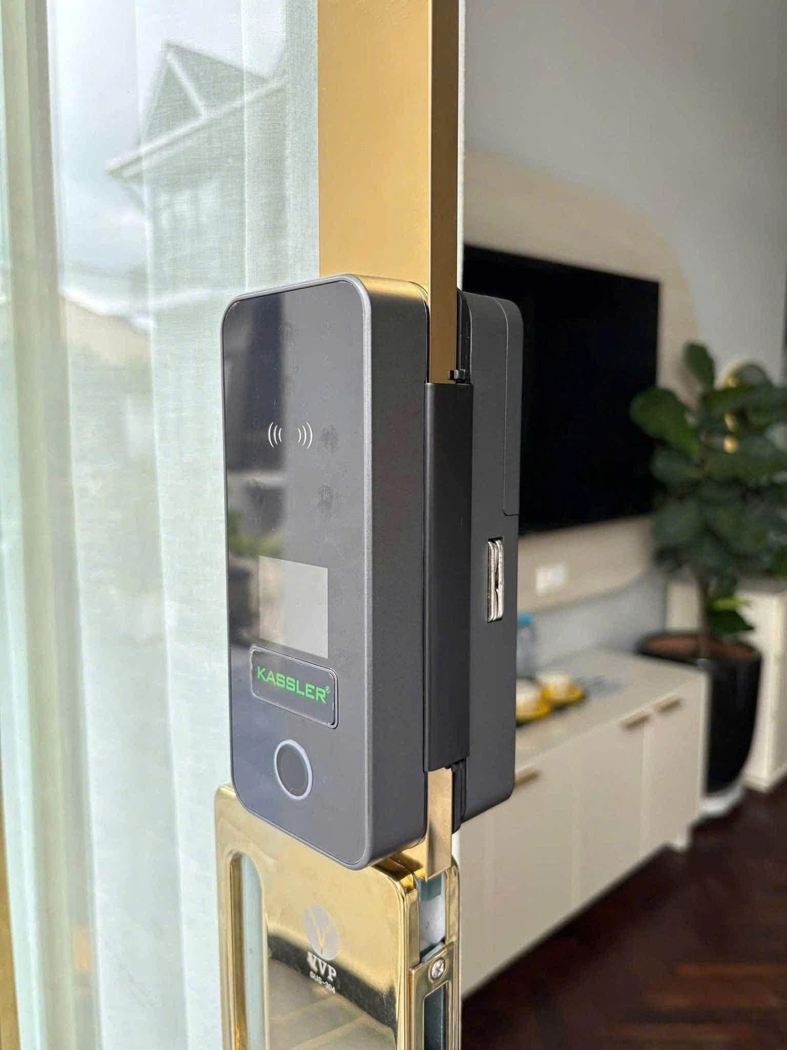 Khóa Điện Tử KASSLER KL-559 APP Tuya Bluetooth