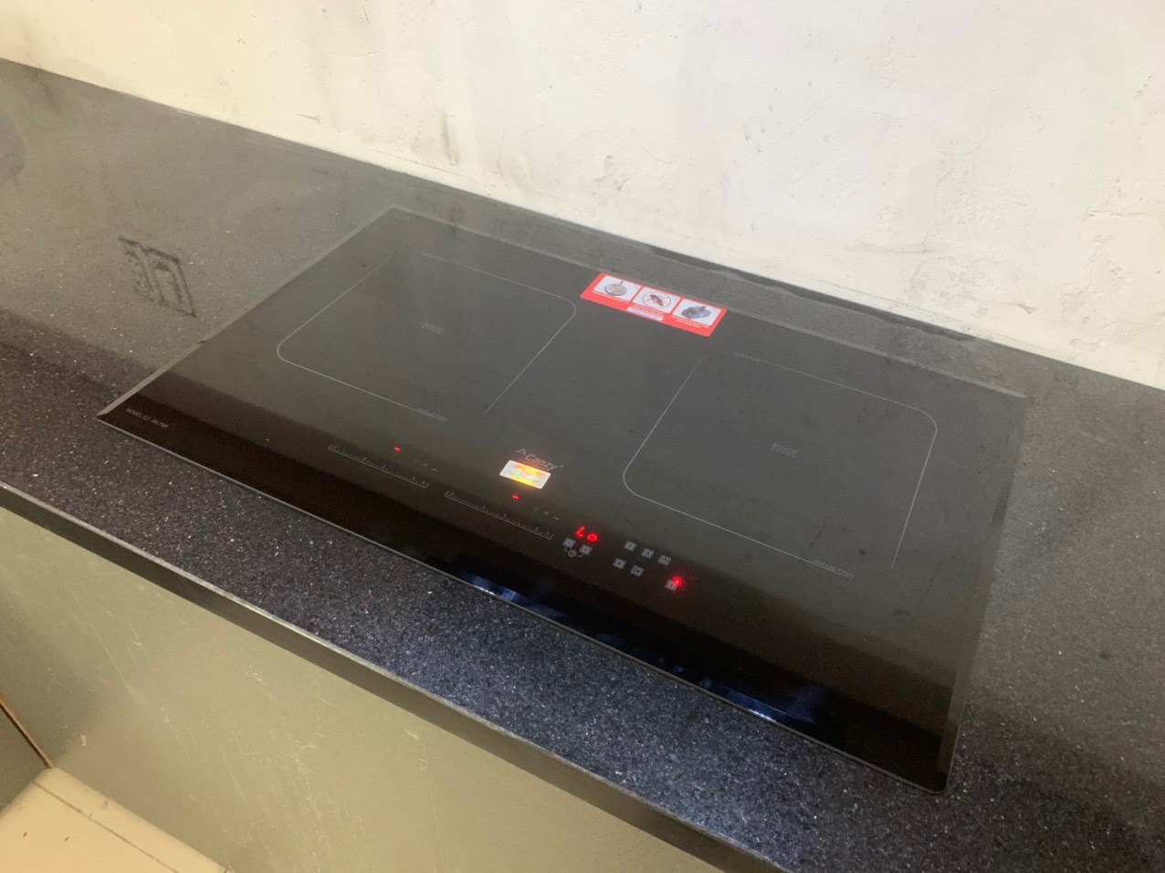 Bếp Từ Canzy CZ-ML758I