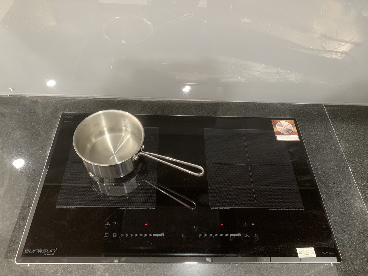 Bếp Từ Eurosun EU-T715XPRO