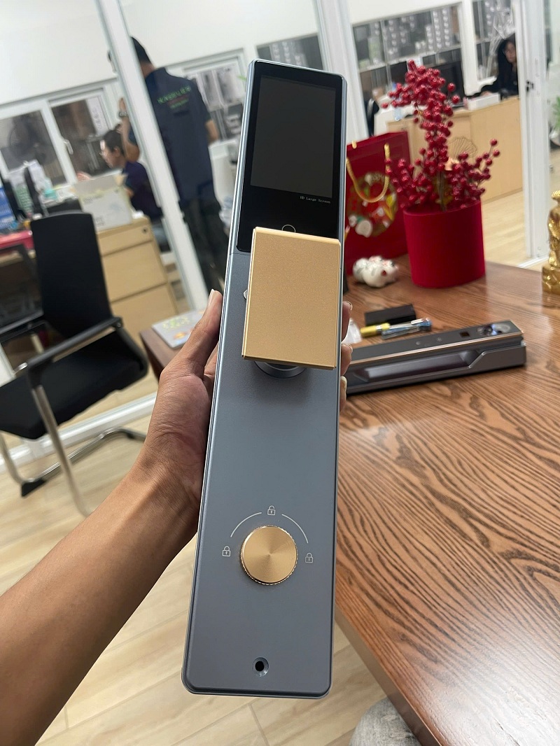 Khóa Điện Tử KASSLER KL-899 PLUS GOLD APP