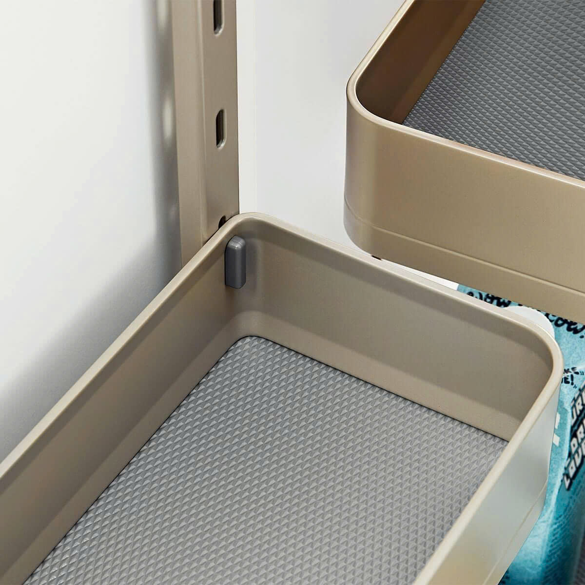 Tủ kho cánh mở nhôm Anode EUROGOLD EUM6L450 | EUM6L660