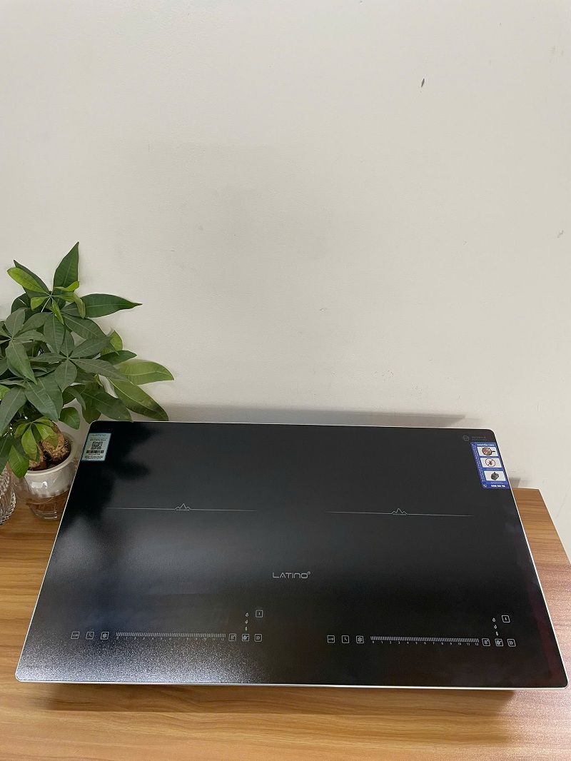 Bếp Điện Từ LATINO LT-3779.V8