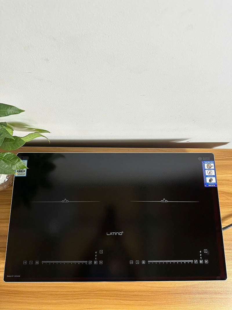 Bếp Điện Từ LATINO LT-3779.V8