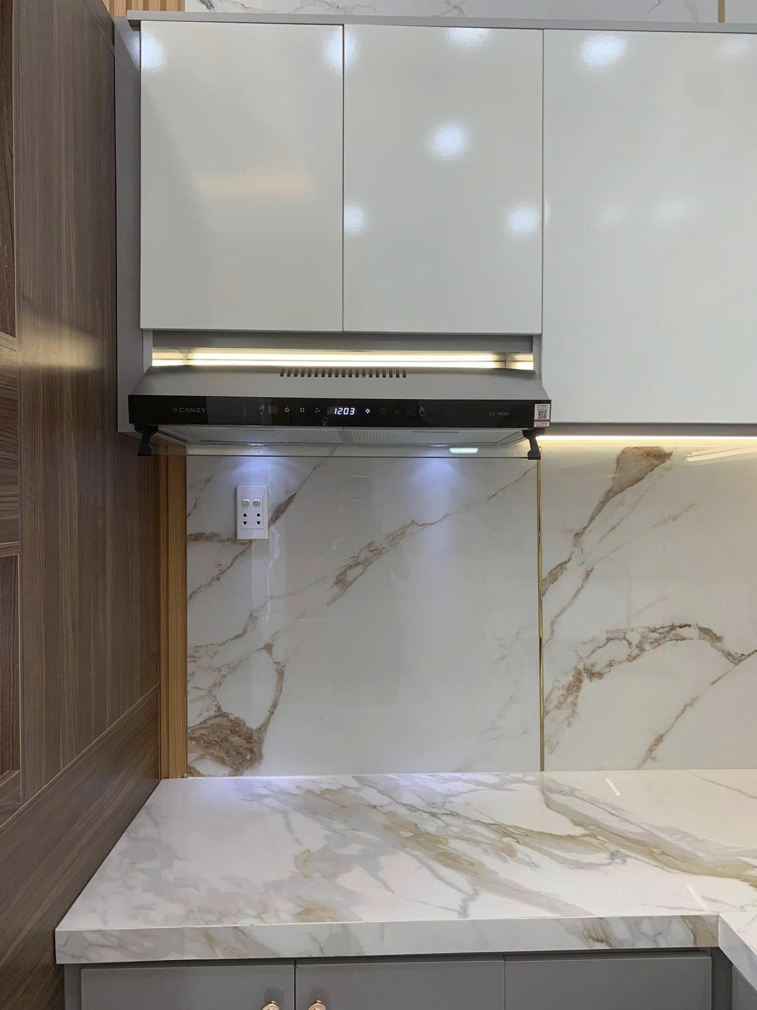 Máy Hút Mùi Canzy CZ-60I50