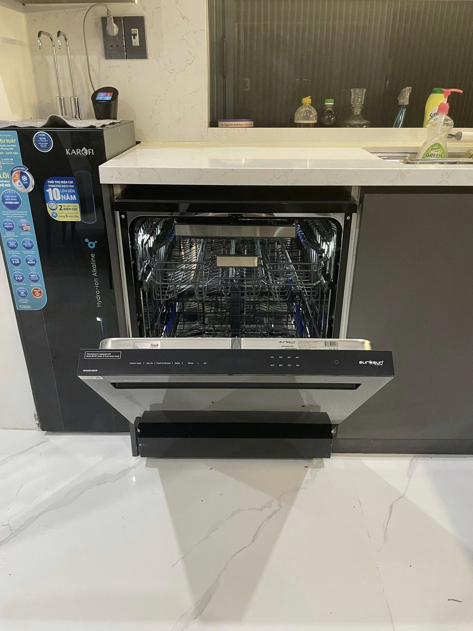 Máy Rửa Chén Eurosun SMS82EU88GB