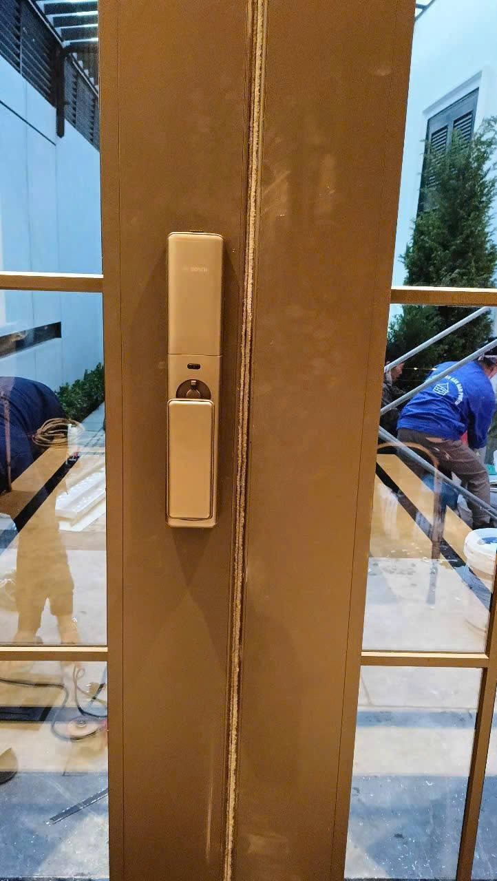 Khóa Điện Tử BOSCH FU 750 EU AMBER GOLD