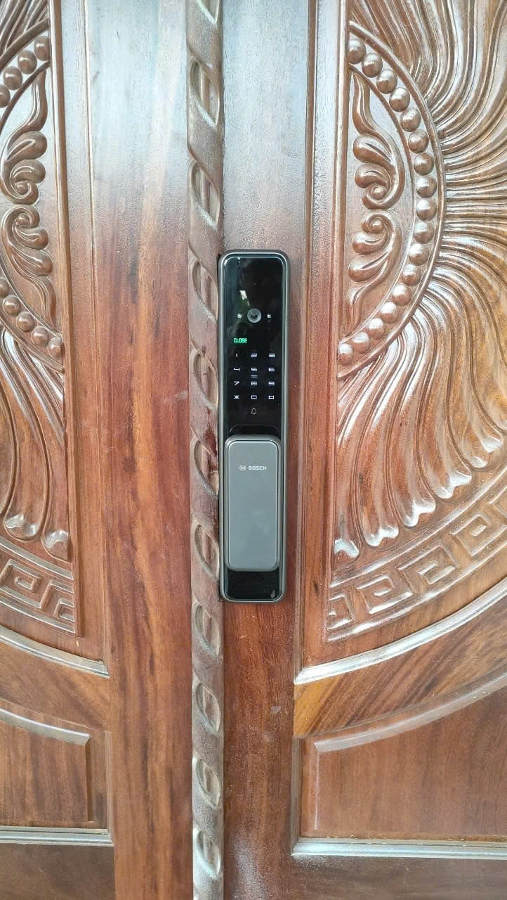 Khóa Điện Tử BOSCH EL600VF DE