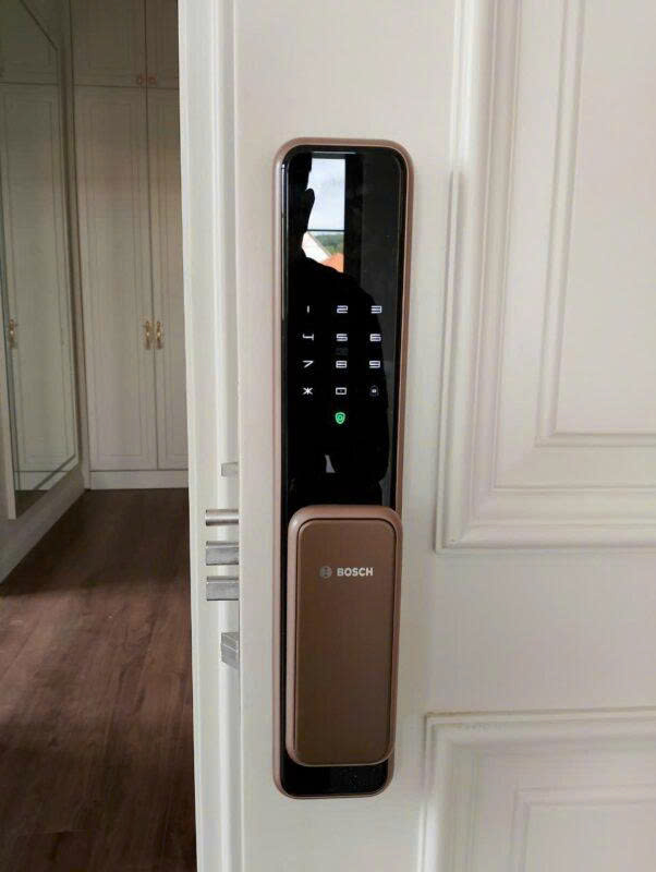 Khóa Điện Tử BOSCH EL600B DE VÀNG