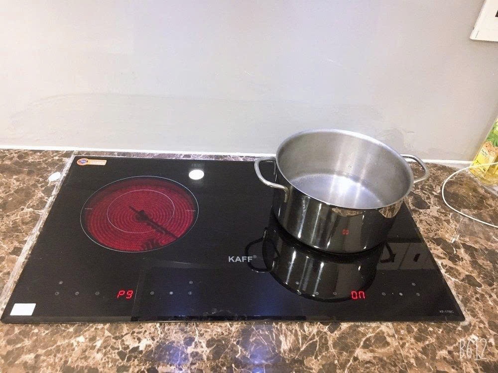 Bếp Từ Canzy CZ-9979 GRH