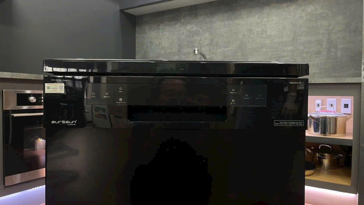 Máy Rửa Chén Eurosun SMS81EU71B