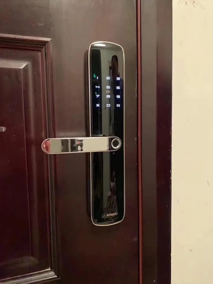 Khóa Điện Tử BOSCH ID 60 DE VÀNG