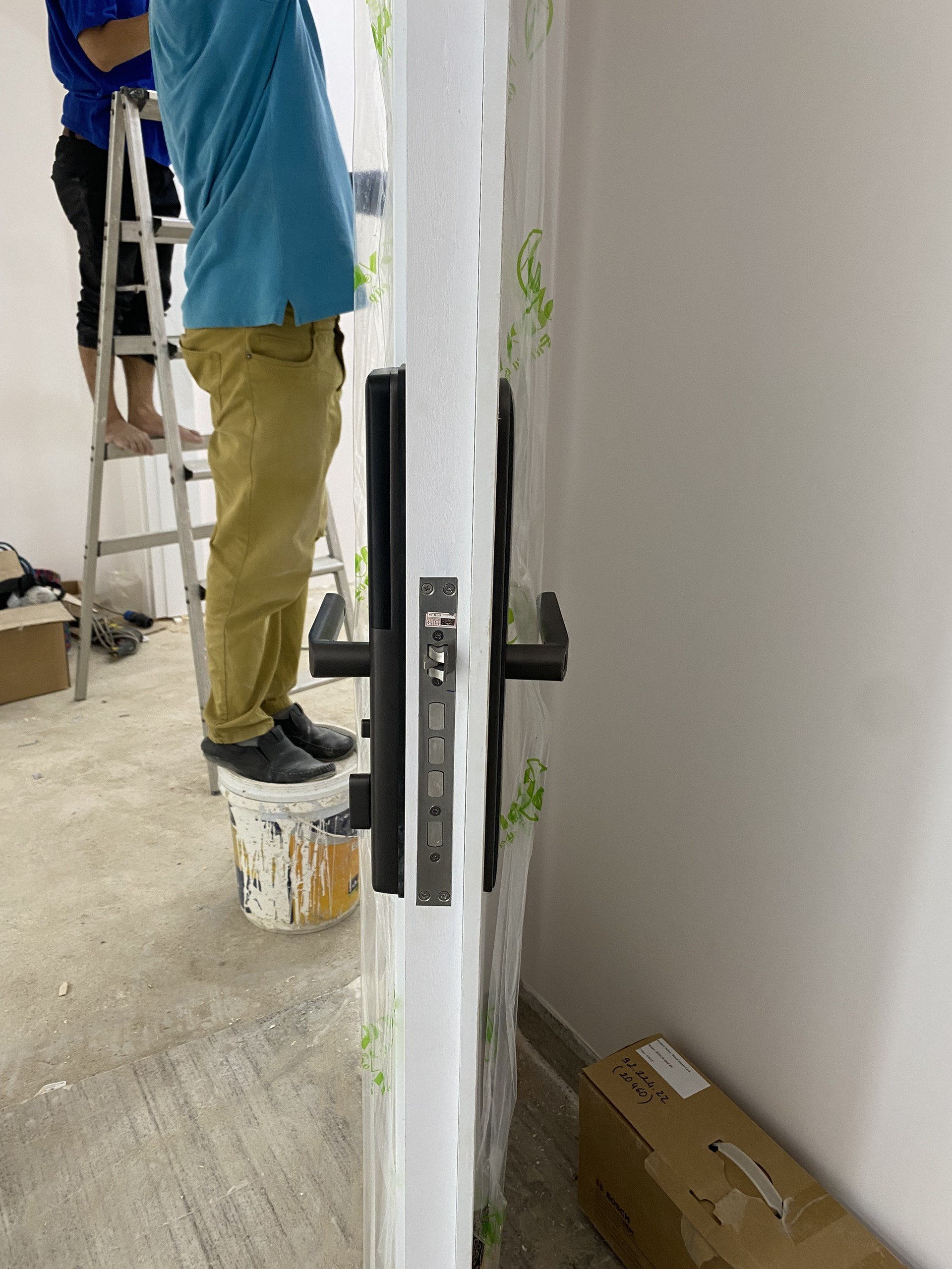 Khóa Điện Tử BOSCH ID 60 DE XÁM APP