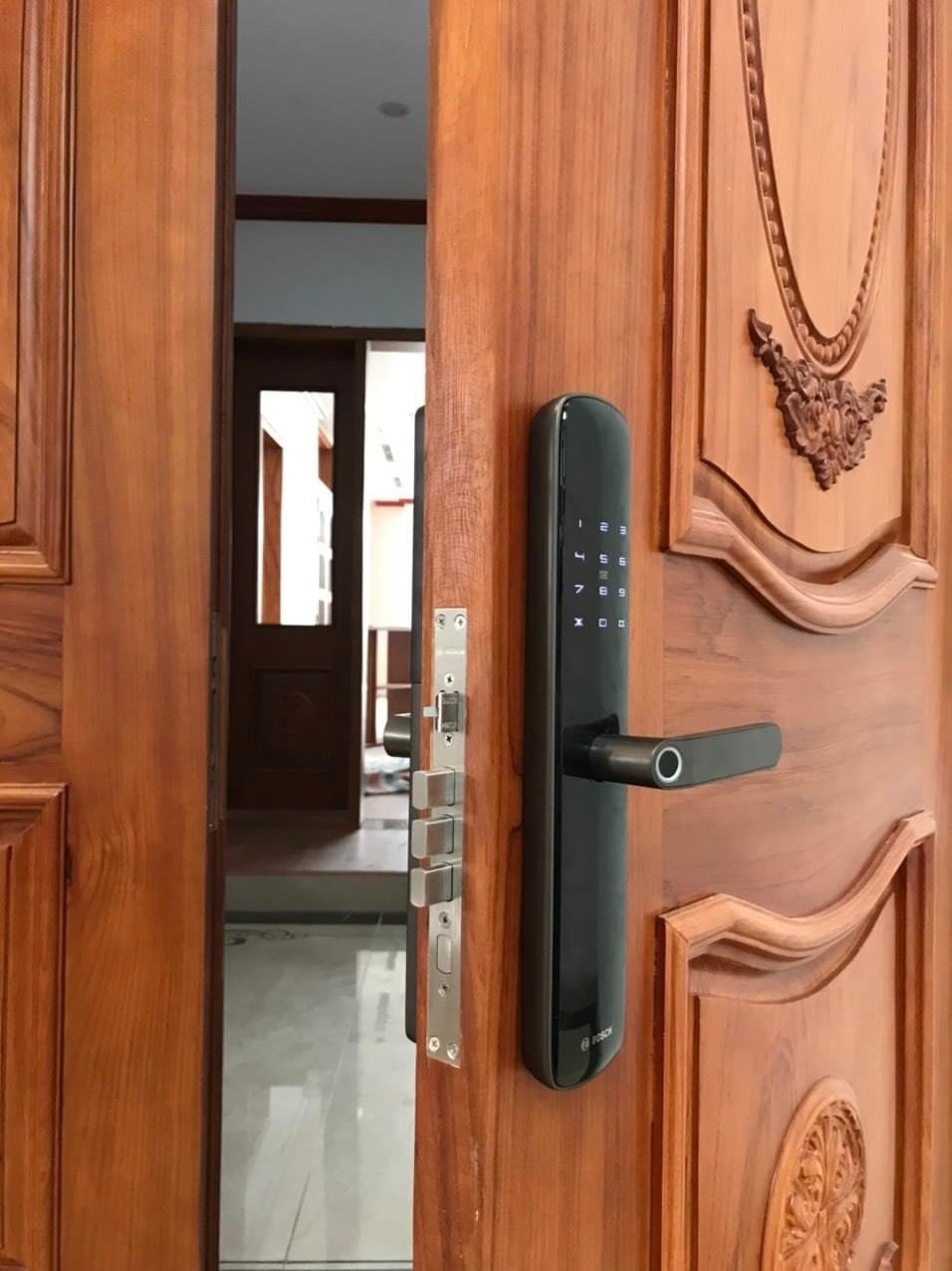 Khóa Điện Tử BOSCH ID 60 DE XÁM APP
