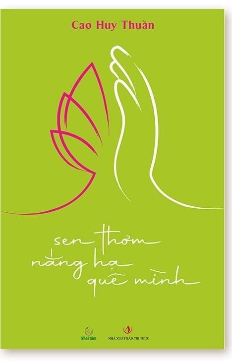 Sen thơm nắng hạ quê mình - GS. Cao Huy Thuần