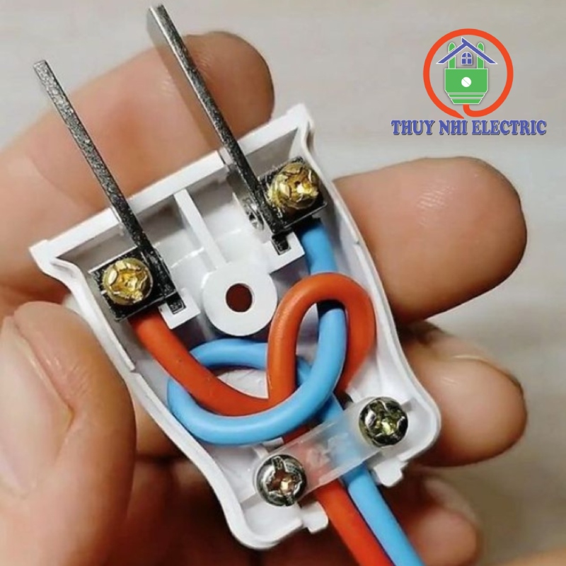 Cách nối dây điện Vào phích cắm điện