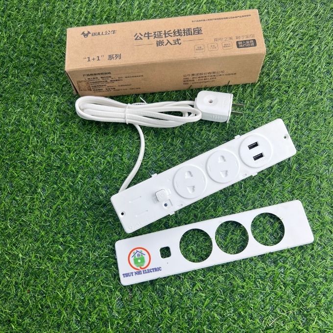 Ổ Cắm Điện Có Cổng USB