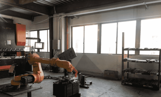 https://thietbidienmang.com/o-cam-dien-am-ban