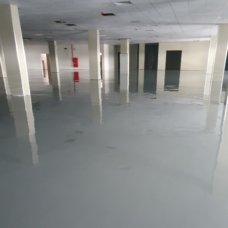 Thi công sơn nền epoxy nhà xưởng công nghiệp KCN Quế Võ 3