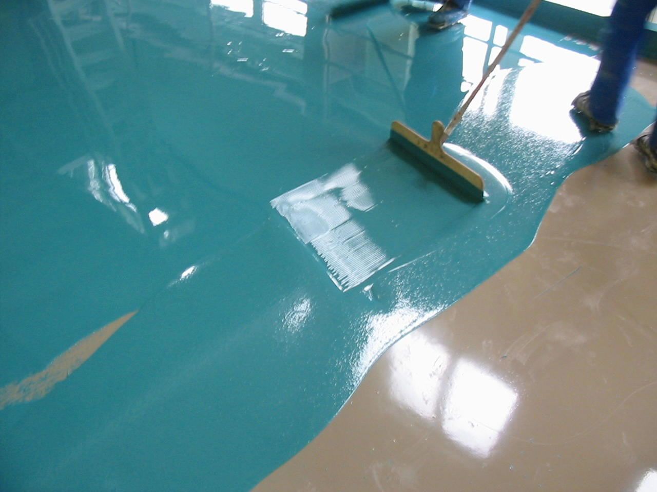 Bất ngờ với hai hệ sơn sàn Epoxy chất lượng cao - Hệ lăn và Hệ tự san