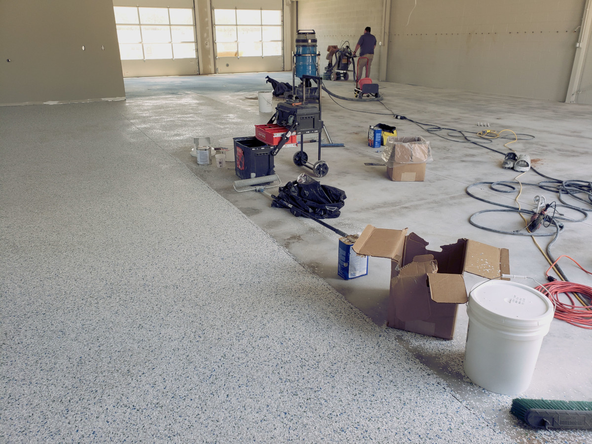 sơn sàn epoxy