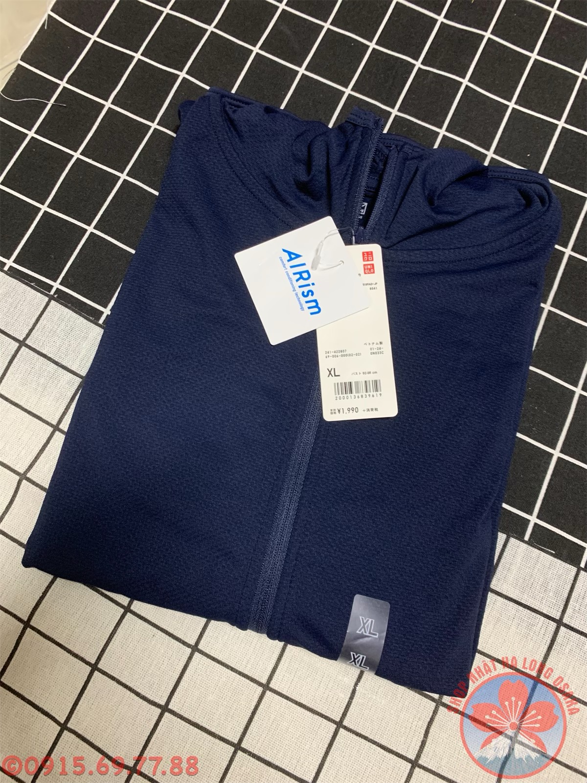 Review chi tiết mẫu áo chống nắng nữ Uniqlo AiRism hè 2021 - Shop Mẹ Bi