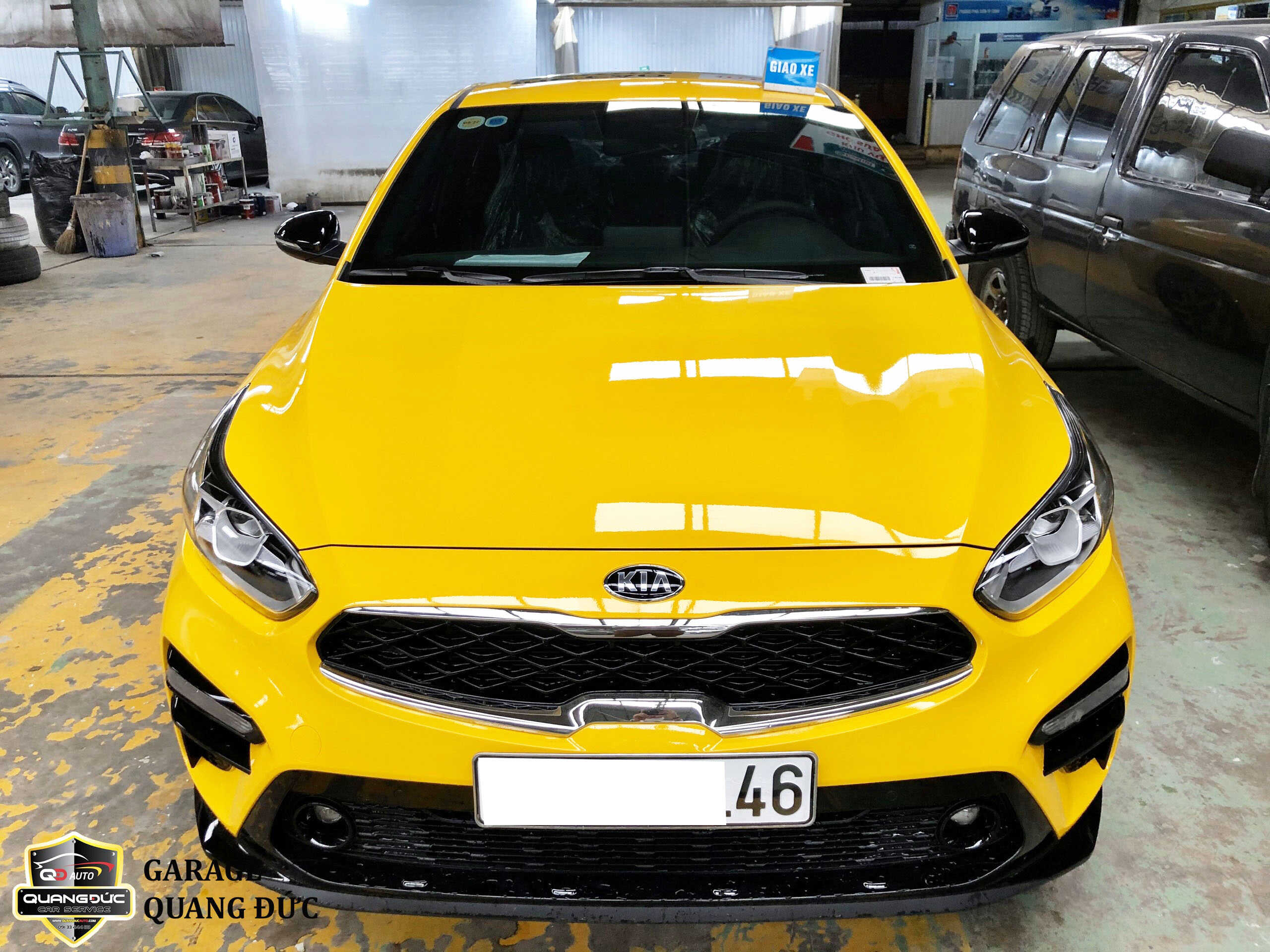 ĐỔI MÀU SƠN XE Ô TÔ: LƯU Ý QUY TRÌNH GÌ? GIÁ SƠN ĐỔI MÀU Ô TÔ HỢP LÝ? Quang  Đức Auto Đổi Màu Sơn Xe Ô Tô: Lưu Ý Quy Trình Gì? Giá Sơn Đổi Màu Ô Tô Hợp Lý? Quang  Đức Auto