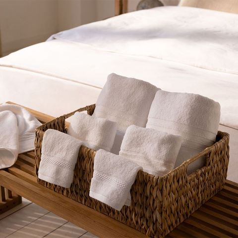 Trọn bộ khăn tắm khách sạn gồm những sản phẩm gì?