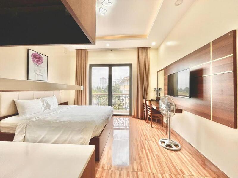 Khách Sạn Giá Rẻ Phạm Văn Đồng Gần Giga Mall