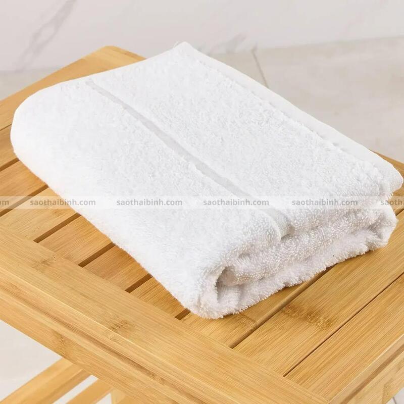 Khăn tắm khách sạn