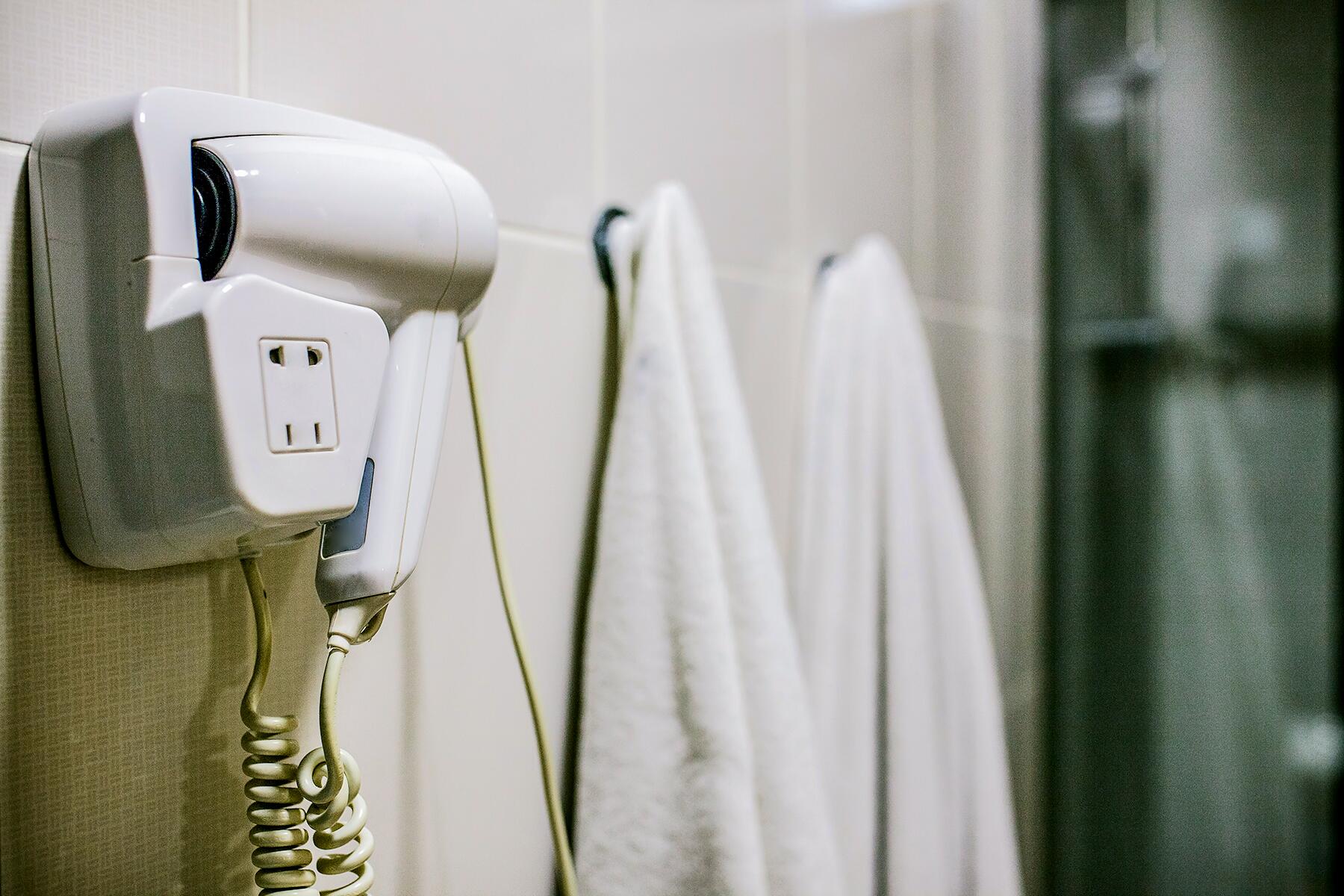 Máy sấy gắn tường là một thiết kế đặc biệt
