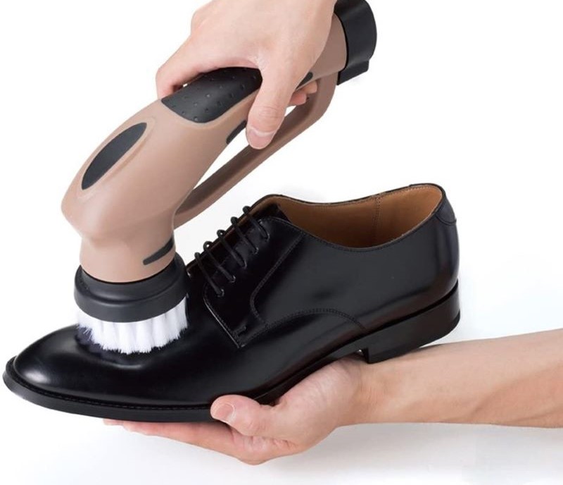 Máy đánh giày tự động có thiết kế tinh tế với những màu sang trọng