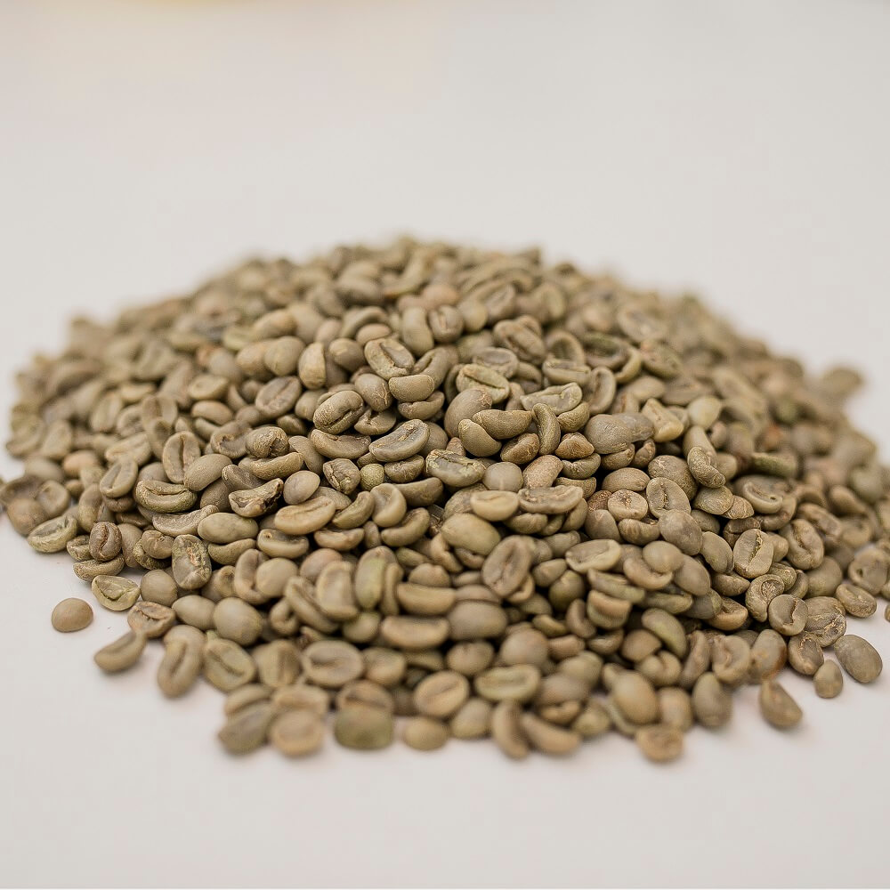 Bản thân hạt cà phê nhân xanh chứa các hợp chất có vị đắng