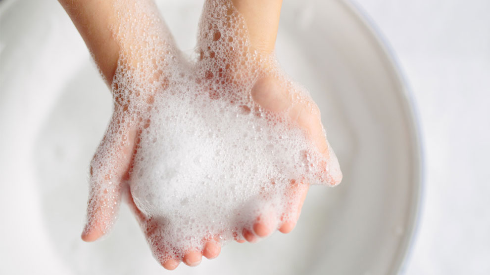 Tóc khô xơ thiếu sức sống chỉ là chuyện quá khứ khi nàng biết những tips “để đời” sau