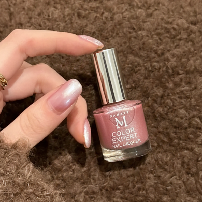 Sơn móng gel lạnh Ngọc Trai DAMASK - 117 giống tráng cương