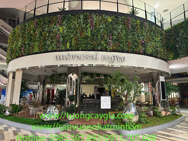 Thi công vách cây giả tại tầng 1 Aeon mall Hà Đông - Hà Nội