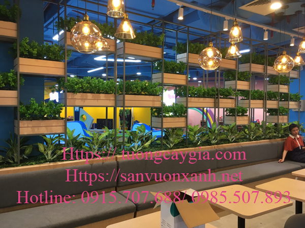 Bục gỗ trang trí cây xanh