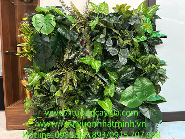 Trang Trí Vách Tường Cây Nhân Tạo tại Quảng Trị