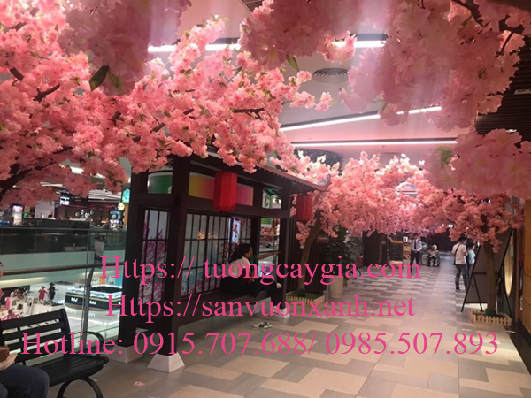 Cung cấp và lắp đặt hoa anh đào tại Giga mall Thủ Đức - TP HCM