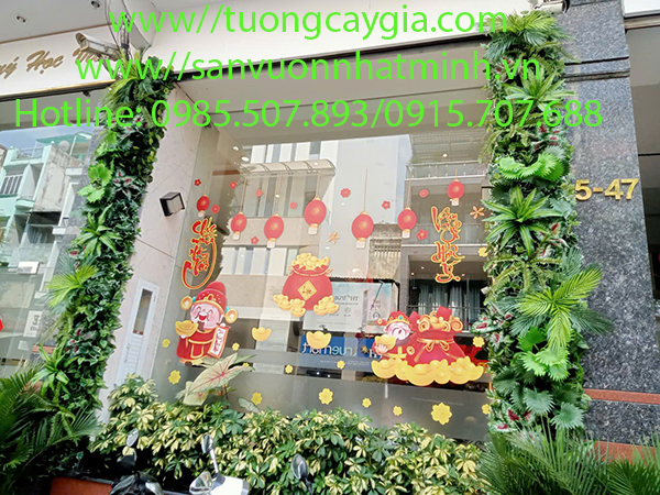 Thi công vách tường cây ngoài trời tại Nguyễn Thiện Thuật, TP HCM