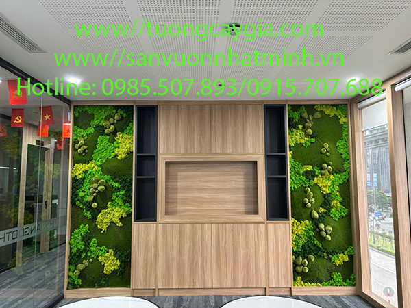 Thi công lắp đặt vách tường rêu nhân tạo giá tốt nhất thị trường.
