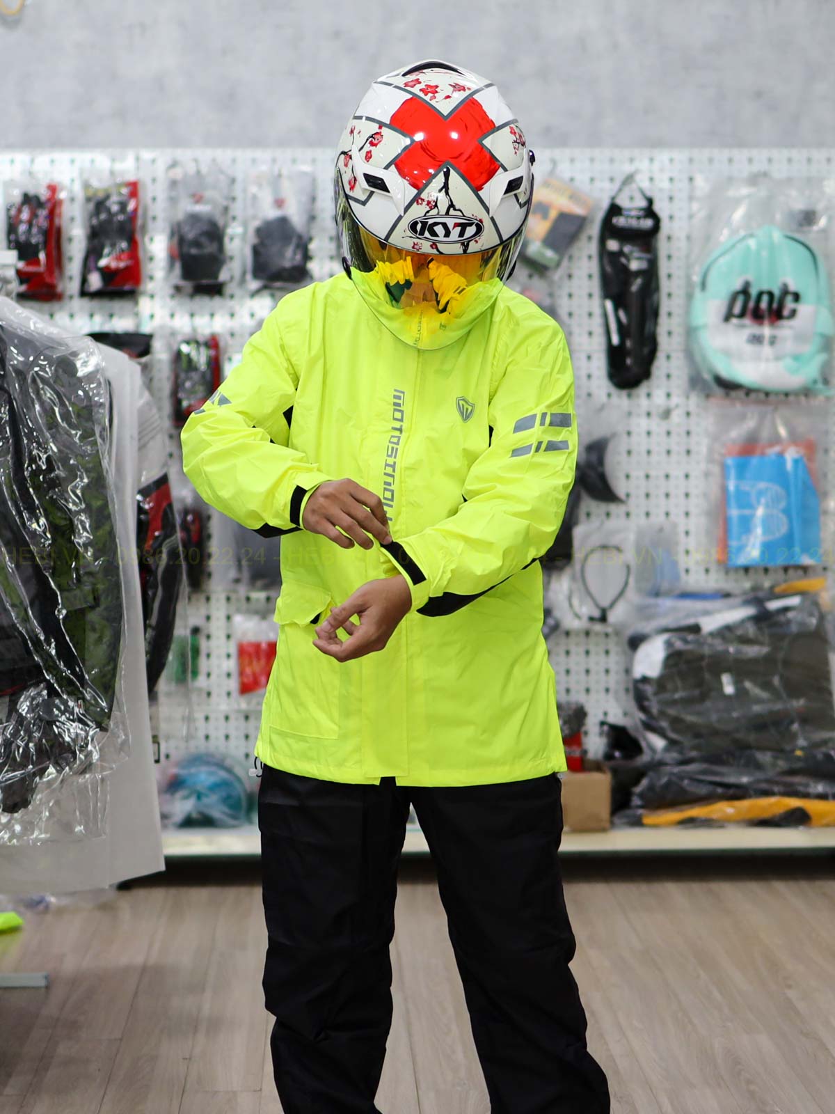 Áo Mưa Bộ Sinoll SN112 Màu Xanh Neon Có Mũ Trùm FREESHIP